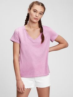 Made with 100% organically grown cotton.  Organic cotton is better for people and the environment because it’s grown without the use of harmful synthetic pesticides and fertilizers.  Short sleeves.  V-neck. Basic Cotton V-neck Top For Summer, Gap Summer T-shirt For Everyday Wear, Summer Cotton V-neck Top With Short Sleeves, Gap T-shirt For Everyday Spring Wear, Casual V-neck Top By Gap, Gap V-neck Summer Tops, Gap Organic Cotton Short Sleeve Top, Casual Organic Cotton T-shirt By Gap, Casual Gap Organic Cotton T-shirt