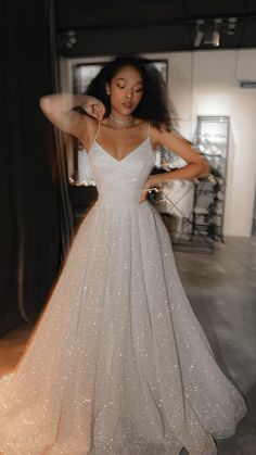 Prom Dress Ideas, Olivia Bottega, Glitter Wedding Dress, The First Snow, Prom Inspo, Sparkly Wedding Dress, Prom Dresses Black, Sparkle Wedding Dress, Fotos Aesthetic