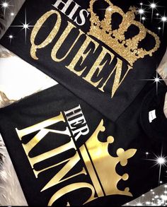 His Queen, Her King Couples Shirts Unisex fit is larger than women tees, size down for a more fitted look! Couples Tshirt Ideas, Couple Shirt Design Ideas, Couple Shirts Relationships, Husband Wife Shirts, King And Queen Shirts, His Queen Her King, Matching Couples Shirts, King Queen Shirts, Couples Matching Outfits Swag