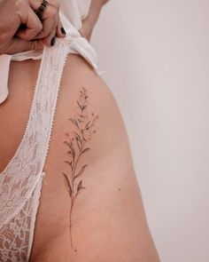 Hip Surgery Tattoo Cover Up, Fine Line Flower Tattoo Thigh, Dainty Floral Hip Tattoo, Small Floral Hip Tattoo, Plant Hip Tattoo, Fineline Hip Tattoo, Fine Line Hip Tattoos Women, Fine Line Thigh Tattoos Women, Fine Line Thigh Tattoo