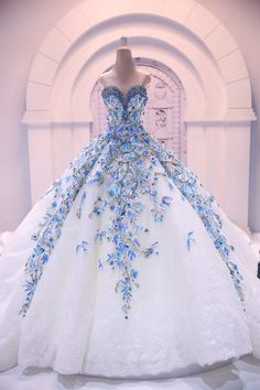 LP1074,Stunning Quinceanera Dress, Luxury Appliques Strapless Ball Gown,Sweetheart Princess Gown on Storenvy Blue Wedding Dress, Quinceñera Dresses, Dress Fancy, 파티 드레스, Blue Ball, Sweetheart Wedding Dress, Quinceanera Dress, Luxury Wedding Dress, فستان سهرة