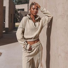 🌟 Women's Tracksuit Set - Comfort and Style Combined! 🌟 Elevate your casual wardrobe with our stylish Women's Tracksuit Set. Perfect for lounging, running errands, or a casual day out, this 2-piece set features a comfortable sweatshirt and jogger pants, designed to keep you cozy and fashionable. Whether you're matching with a partner or rocking it solo, this tracksuit set is a must-have for every woman. ✨ Highlights: 🛋️ Fabric: Made from soft, high-quality materials that provide ultimate comf Crop Top Jumpsuit, Turtleneck Sweatshirt, Zipper Shorts, Tracksuit Set, Elastic Waist Pants, Long Sleeve Turtleneck, Tracksuit Women, Style Streetwear, Sweater Set