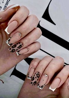 Black Nails Ideas Square, Africa Nails, Luxury Nail Designs, Acrylic Ideas, Manikur Kuku, Formal Nails