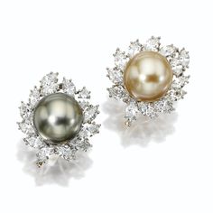 jewellery ||| sotheby's n08430lot3mxtzen Fine Pearl Jewelry, Pearl Jewels, Pearl And Diamond Earrings, Jewelry Picture, Royal Jewels, Art Old, Pearl Diamond, Precious Gems, Golden Color