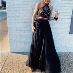 Beautiful Dress And Very Comfy! Worn Once. No Rips Or Tears, Looks Brand New! Sherri Hill Prom Dress, Prom Dress Color, Sherri Hill Prom, Sherri Hill Prom Dresses, Sherri Hill Dresses, Sherri Hill, Beautiful Dress, Prom Dress, Black Red