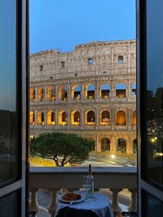 As a historic centre, it is special enough; as a contemporary European capital, it is utterly unique. Discover the best places to visit, where to stay, and travel tips with our Rome Travel Guide. City Aesthetic, Pretty Places, Dream Destinations, Travel Aesthetic, Italy Travel