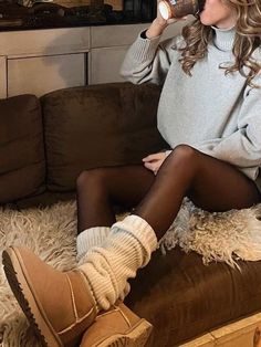 Ugg outfit with turtleneck, shorts, and leg warmers Low Ugg Boot Outfit, Leg Warmers Outfit Athletic, Ugg Low Boots, Ugg Minis Outfits, Low Ugg Boots Outfit, Ugg Short Boots Outfit, Low Uggs Outfit, Ugg Boots Aesthetic, Short Uggs Outfit