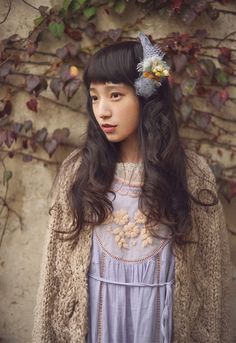 So what would you call it when Asian street fashion goes "off-roading"...or becomes "unplugged"?  Japanese call it Mori kei or forest style. It's a softer gentler approach to living. Nice!  -Lily.   #japanese #style #morikei Dolly Kei, Dark Mori