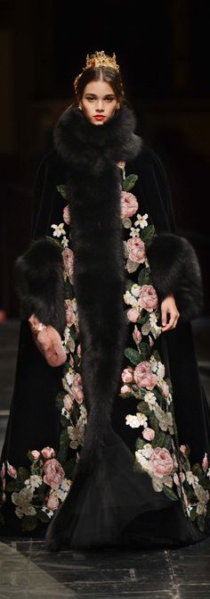 Mode Mantel, 2016 Couture, Chanel Couture, Mode Boho, 2016 Fashion, Ponchos, Runway Fashion