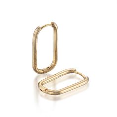 Dainty & Minimalist Oblong Rectangle Hoop Earrings -Gold Hoop Earring 14k Gold Earring - Minimalist Gold Hoop Earring - Perfect Gift for Her MATERIAL : 18K Gold / Premium 316L Stainless Steel CARE : Water, sweat and heat resistant. Safe from discoloration or tarnishing Thickness: 2 mm Length: 22 mm Width: 12.3 mm All jewelry comes in beautiful packaging, gift ready. Made with love Feel free to contact me with any questions :) 92900329 Geometric Hoop Earrings, Gold Hoop, Simple Earrings, Perfect Gift For Her, Gold Hoop Earrings, Minimalist Earrings, Jewelry Earrings Hoops, Women's Earrings, Gold Earrings