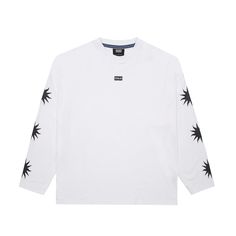 Boxy fit longsleeve tee. 100% cotton. 400 g/m² French Terry. Ribbed collar and loose cuffs and hem. Color: White. Ripped box Logo embroidered on the front. Apollo Sunrise pays tribute to the timeless beauty and elegance of ancient Greece. Drawing on the colors, motifs, and silhouettes of this iconic civilization, we have created a range of clothing and accessories that will transport you back to the golden age of Athens. Cold Culture label included. Male (184cm, 6'0"): L - Female (168cm, 5'5"): Ancient Greece Drawing, Greece Drawing, Cold Culture, Sun Logo, Oversize Tee, Box Logo, The Golden Age, Ancient Greece, Oversized Tee