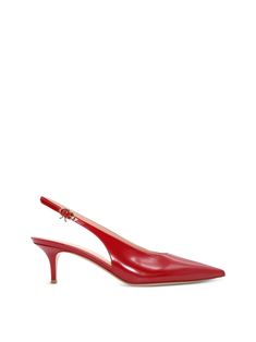 These pumps by Gianvito Rossi are crafted in Italy from glossy red-toned patent leather. While the front of the shoe tapers to a flattering pointed toe, the back of the pump features a slingback strap with a buckle fastening. Heeled Mules Sandals, Bridal Event, Mule Sandals, Fine Jewelry Designers, Slingback Pump, Trending Dresses, Gianvito Rossi, Manolo Blahnik, Crossbody Shoulder Bag