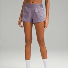 Brand New With Tags Hotty Hot High-Rise Lined Short 2.5" Purple Ash Use Code Xxwendym When You Sign Up To Get $10 Off! Https://Posh.Mk/Domwqg6d6bb Anna Claire, Shorts Lululemon, Casual Preppy Outfits, Shorts Athletic, Purple Grey, Preppy Outfits, Athletic Shorts, Lululemon Athletica, Ash