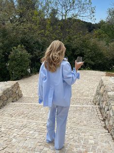 Breezy Pants Blue - Djerf Avenue | Djerf Avenue Breezy Shirt, Linen Pants Outfit, Chique Outfit, Matilda Djerf, Outfit Trends, Outfit Look, Swaggy Outfits