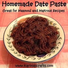 a plate that has food on it and the words homemade date pizza great for mancave and makrout recipes