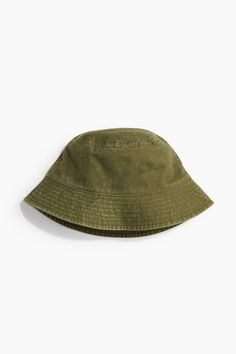 Bucket hat in cotton twill with embroidered eyelets. Cotton sweatband. Winter Bucket Hat, Cotton Bucket Hat, Bucket Hat Women, Cotton Plant, Dark Khaki, Khaki Green, Winter Women, Cotton Twill, Bucket Hat