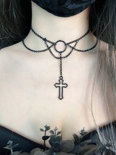 ❤︎Gothic cool cross pendant necklace❤︎ Emo Girl, Necklace Gothic, Goth Girl, Scrapbook Materials, Emo Girls, Goth Outfits, Cross Pendant Necklace, Y2k Aesthetic, Alternative Fashion