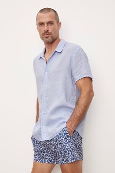 Every summer wardrobe needs a great linen shirt, this natural woven fabric has a laid back appeal that can easily get dressy. This short sleeve shirt features all the traditional features but with a slightly relaxed fit that’s made for the hot season. Equally cool layered or solo.