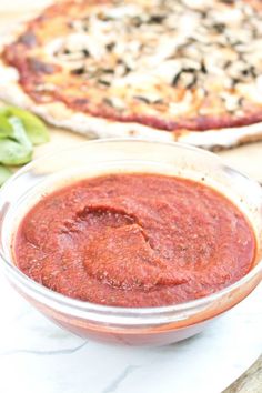 no cook homemade pizza sauce in a bowl