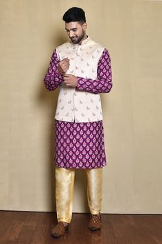 Off white bundi with zari embroidered floral butti patterns. Comes with purple floral pattern kurta and pant. - Aza Fashions Kurta Set Men, Purple Floral Pattern, Nehru Jacket, Kurta Set, White Silk, Embroidered Silk, Mandarin Collar, Purple Floral, Aza Fashion