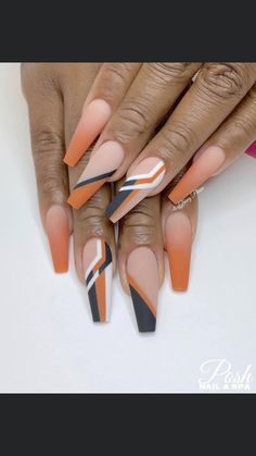 Stickons Nails With Nail Polish, Long Ballerina Nails Designs Ideas, Half Polished Nails, Crodile Print Nails, Green Nail Ideas Coffin, Bright Coffin Acrylic Nails, Stickons Nails With Gel, Hot Nails Trends 2022, African Nail Art Design