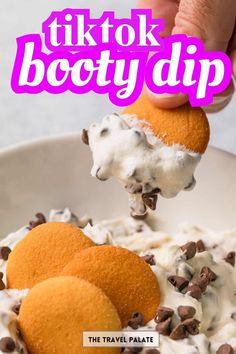 Are you looking for a fun and easy dessert recipe that is sure to impress your friends and family? Look no further than TikTok Booty Dip! This viral recipe has taken social media by storm, and for good reason. With just a few simple ingredients, you can create a creamy, sweet dip that is perfect for dipping graham crackers, cookies, or even fruit. Cookie Dip, Sweet Dip, Super Easy Dessert, Super Easy Desserts, Easy Dessert Recipe, Sweet Dips, Creamy Dip, Party Dips, Family Look