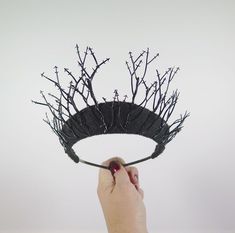 Vampire Fashion, Handmade Crown, Crown Handmade, Headpiece Diy, Diy Crown, Costume Halloween, A Thing, Got It, Halloween Diy