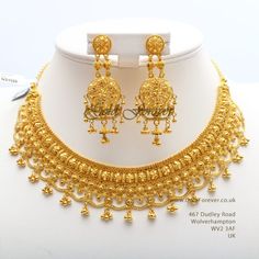 Indian Gold Necklace Set, Indian Gold Necklace, Indian Gold Necklace Designs, Chinese Gold, Dubai Gold Jewelry, Gold Necklace Wedding, Unique Gold Jewelry Designs, Neck Pieces Jewelry