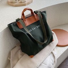 Brand Name: MR.YLLSShape: Casual TotePlace Of Origin: HE BEI ?ProvinceHandbags Type: Shoulder BagsTypes of bags: Shoulder HandbagsOrigin: CN(Origin)Main Material: CanvasClosure Type: zipperHardness: SoftExterior: NONEStyle: CasualOccasion: VersatileGender: WOMENPattern Type: SolidNumber of Handles/Straps: SingleInterior: Interior Slot PocketInterior: Cell Phone PocketDecoration: NONEItem Type: HandbagsColor: black women bag,beige women bagbag 1: luxury handbags women bags designerbag 2: casual c Headwear Fashion, Backpack Clothes, Bag Badges, Leather Patchwork, Women Crossbody Bag, Handbags Designer, Canvas Messenger Bag, Canvas Handbags, Fashion Sandals