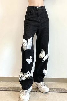 Street Style Jeans, Retro Summer Outfits, Butterfly Pants, Vintage Butterfly Print, Fashion Anime, Fashion Kawaii, Jeans Street Style, Anime Fashion, Black Jeans Women