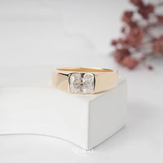 Make a bold statement with this East-West Radiant Cut Half Bezel Set Ring, designed for those who appreciate elegance with a modern twist. Featuring a radiant-cut center stone in a secure half bezel setting, this ring is perfect as a wedding band, promise ring, or anniversary gift for him. Its classic yet contemporary design speaks of love that lasts forever. Shop now at ALMIRAJEWELS for a unique and meaningful symbol of commitment. 💍✨