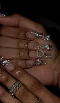 Summer Nails Bright, Nails Long Acrylic, Acrylic Nails Long, Occasion Nails, Gold Acrylic Nails, Nails Bright, Cute Simple Nails, Pedicure Manicure, Drip Nails