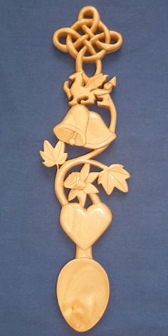 an image of a decorative object made out of wood