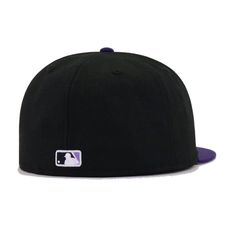 New Era’s Cooperstown Authentic Collection features throwback styles worn on-field during the Grey Bottom's heyday. Sometimes it’s the little things that make a throwback classic great. In this case, it’s the absence of the New Era flag on the left side of the hat. The New Era branding was not always present on on-field baseball hats, and this pays homage to that look aficionados revere. Less is more! This small detail is becoming increasingly popular these days and is part of the “Cooperstown A Throwback Black Baseball Cap For Baseball Season, Black Fitted Hat For Baseball Season, Throwback Black Baseball Cap For Sports, Collegiate Black Fitted Hat For Baseball Season, Black Collegiate Fitted Hat For Baseball Season, Casual Black Fitted Hat For Game Day, World Baseball Classic, San Diego Chargers, Arizona Diamondbacks