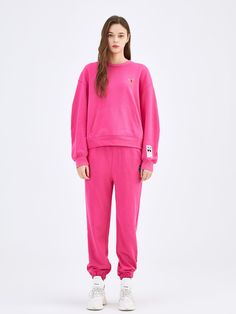 Hot Pink Smiley Sweatshirt - Urlazh New York Smiley Embroidery, Pink Smiley, Tapered Sweatpants, Fleece Sweatpants, Workout Session, Jogging Pants, Tapered Pants, Plaid Shorts, A Workout