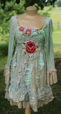 Granny Chic Fashion, Chic Clothing Style, Chique Outfit, Cottage Rose, Granny Chic