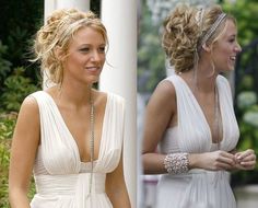 ¡Stooooop! Aquí está el vestido de novia de Serena Van Der Woodsen... ni te lo imaginas Blake Lively Wedding, Blake Lively Hair, Updo With Headband, Half Up Wedding, Half Up Wedding Hair, Curly Wedding Hair, Serena Van Der Woodsen, Goddess Hairstyles