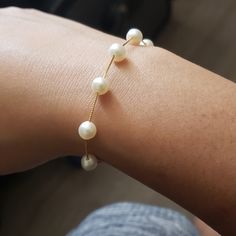 14k Yellow Gold Box Chain 6mm Pearl Bracelet 7.5 Inches Long 3.2 Grams Gold Pearl Bracelet, Gold Box, Gold Pearl, Box Chain, Pearl Bracelet, Womens Jewelry Bracelets, Yellow Gold, Women Jewelry, Bracelet