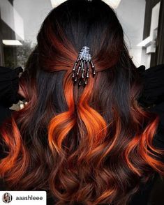 Highlights For Dark Brown Hair, Halloween Hairstyles, Vivid Hair Color, Fall Hair Color Trends, Hair Flip, Hair Makeover, Halloween Hair