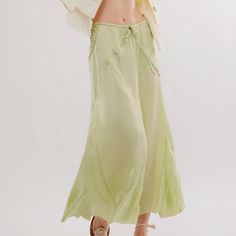 Nwt. Pretty Color Green, Elastic Waist Flowy Green Bottoms For Spring, Green Flowy Bottoms For Vacation, Flowy Green Bottoms For Vacation, Spring Festival Green Maxi Skirt, Green Bohemian Bottoms For Spring, Green Flowy Bohemian Bottoms, Spring Bohemian Green Bottoms, Bohemian Flowy Green Bottoms, Flowy Green Bohemian Bottoms