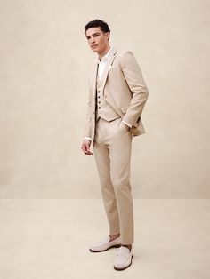 Tailored-Fit Linen-Blend Vest | Banana Republic Factory Cream Colored Dress Outfit, Linen Suits For Men Beach Weddings, Groom Linen Suit, Homecoming Guys Outfits, Smart Business Attire, Tan Suit Wedding, Linen Suits For Men, Gatsby Gala, Suit Colors