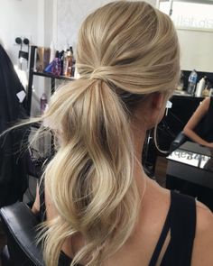 Messy Ponytail Hairstyles, Bridesmaid Hair Inspo, Wedding Ponytail, Face Male, Easy Updos For Long Hair, Haircuts Medium, Tail Hairstyle, Guest Hair, Bridesmaid Hair Makeup