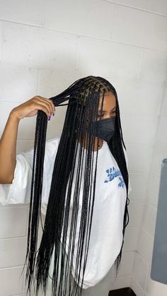 Short Box Braids Hairstyles, Short Box Braids, Big Box Braids Hairstyles, Single Braids, Braided Cornrow Hairstyles, Box Braids Hairstyles For Black Women, Protective Hairstyles Braids, Hair Twist Styles, Knotless Braids