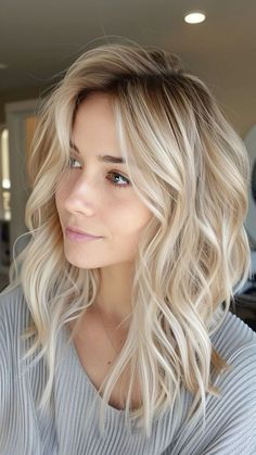 Summer Blonde Hair, Blonde Hair Inspiration, Blonde Hair Looks, Blonde Hair With Highlights, Penteado Cabelo Curto, Hair Envy, Hair Color Ideas, Hair Transformation, Great Hair