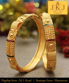 jewellry has the power to be this one little thing that can make you feel unique. #BestJewelleryinJaipur #jkj #jkj_jewellers #jaipurjewellery #Bridalpolkijewellery Gold Bangles Design Unique, Jwellary Unique, Antique Necklace Gold, Plain Gold Bangles, Antique Gold Earrings, Gold Mangalsutra Designs