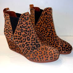 Nwts Toms Kelsey Dark Ember Leopard Print Size 11 Suede Wedge- 3 Inches Rubber Sole/Elastic For Easy On/ Pull Tab I Wear A Size 11 And These Felt Very True To Size. I Also Have A Wider Foot And These We’re Comfortable Non Smoking/ No Pet Home Felt Booties, Brown Leather Chelsea Boots, Brown Suede Lace-up Wedge Boots, Leopard Print Ankle Boots, Toms Shoes Women, Peep Toe Ankle Boots, Peep Toe Boots, Leopard Print Closed Toe Heels With 4-inch Heel, Brown Ankle-high Snake Print Boots