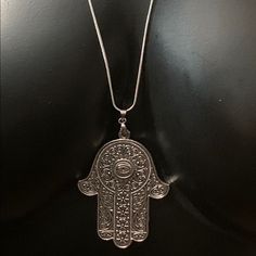 925 Sterling Silver Chain & Alloy Hamsa Hand Pendant Necklace Symbolic Silver Pendant Chain Necklace, Silver Symbolic Chain Necklace As Gift, Symbolic Silver Chain Necklace As Gift, Cross Pendent, Hand Pendant, Skull Pendant Necklace, Dragon Bracelet, Viking Bracelet, Feather Ring