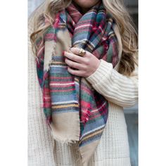 Classic Plaid Fringe Scarf Brand New Item Pattern Plaid Color Red/Tan/Green/White Mode Tips, Plaid Blanket Scarf, The Perfect Guy, Looks Chic, Blanket Scarf, Look At You, Mode Inspiration, Fall Winter Outfits, Passion For Fashion