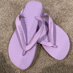 Lilac Havaianas Nwot Please Note Sandal Says Size Usa 4/5 Adjustable Purple Round Toe Flip Flops, Purple Flip Flops, Shoes Flip Flops, Color Purple, Women's Shoes Sandals, Flip Flops, Shoes Sandals, Lilac, Women Shoes