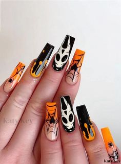 Katy Key - Orange You Glad It's Halloween? Nail Art Kit Nail Art Halloween, Halloween Manicure, Unghie Sfumate, Unghie Nail Art, Halloween Fest, Nagellack Trends, Long Press On Nails